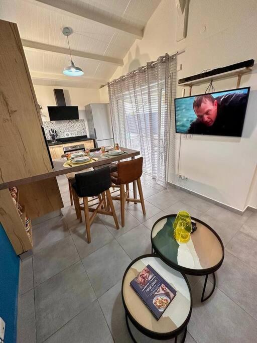 Maison Elegante F2 Le Pitaya Le Moule Dış mekan fotoğraf